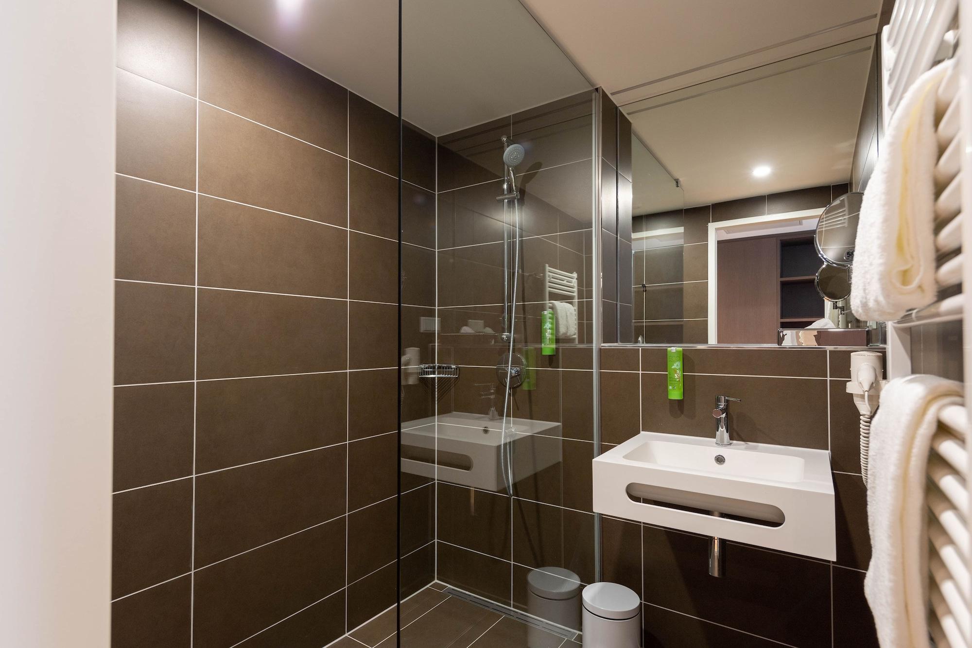 Jufa Hotel Hamburg Hafencity Екстер'єр фото