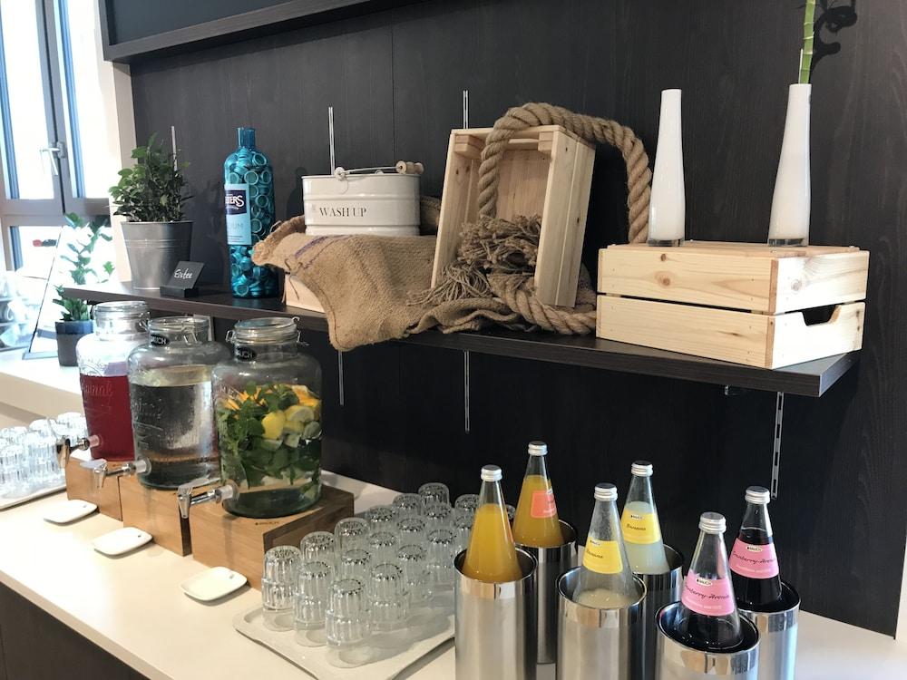 Jufa Hotel Hamburg Hafencity Екстер'єр фото